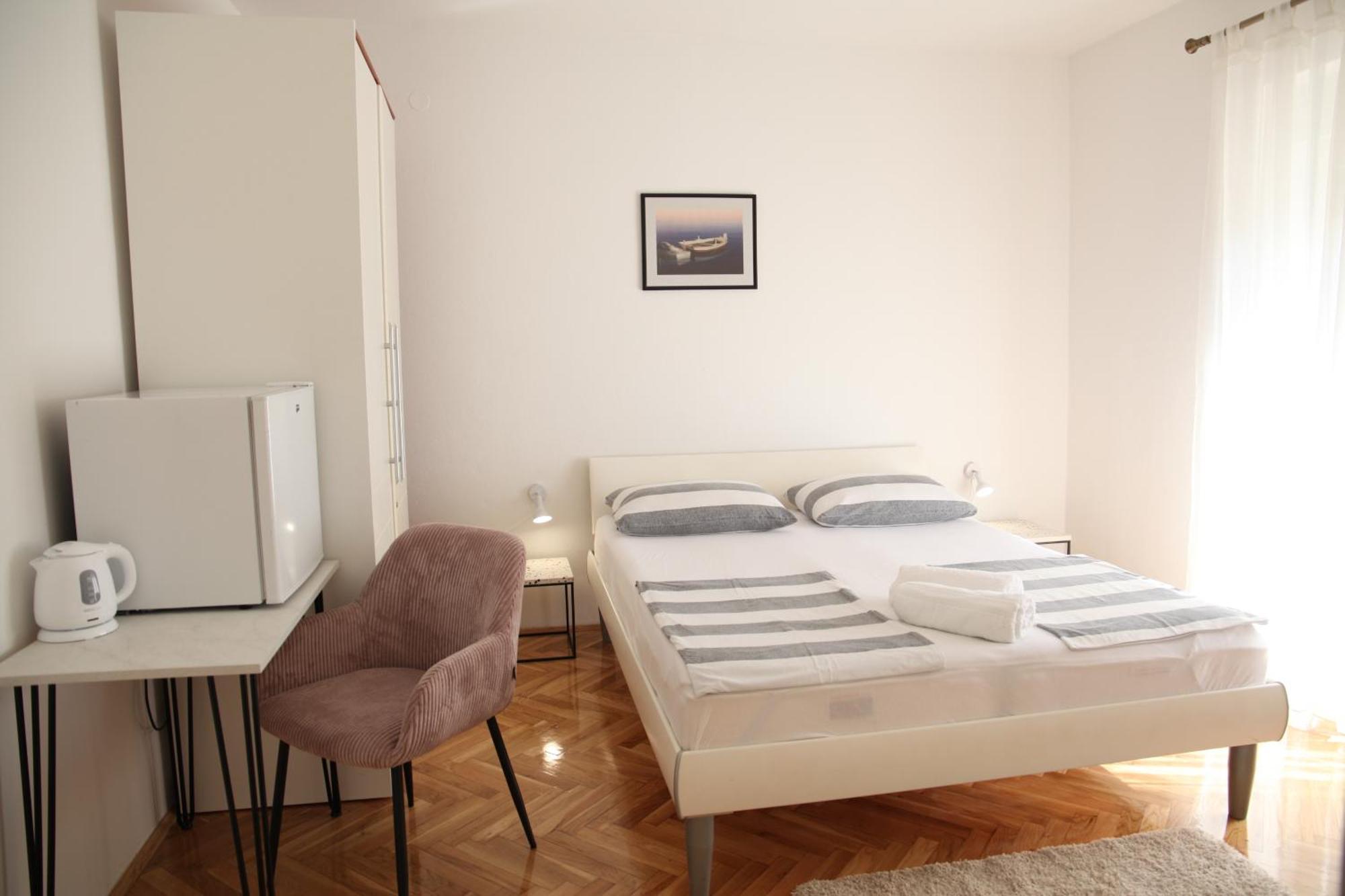 Rooms Kresan Zadar Exteriör bild